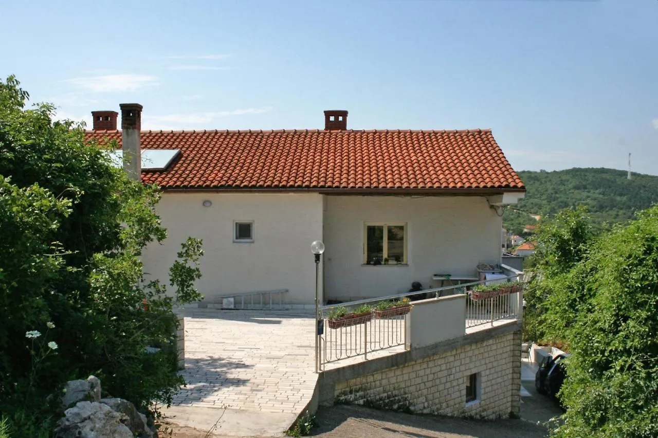 Apartments With A Parking Space Vrbnik, Krk - 5392