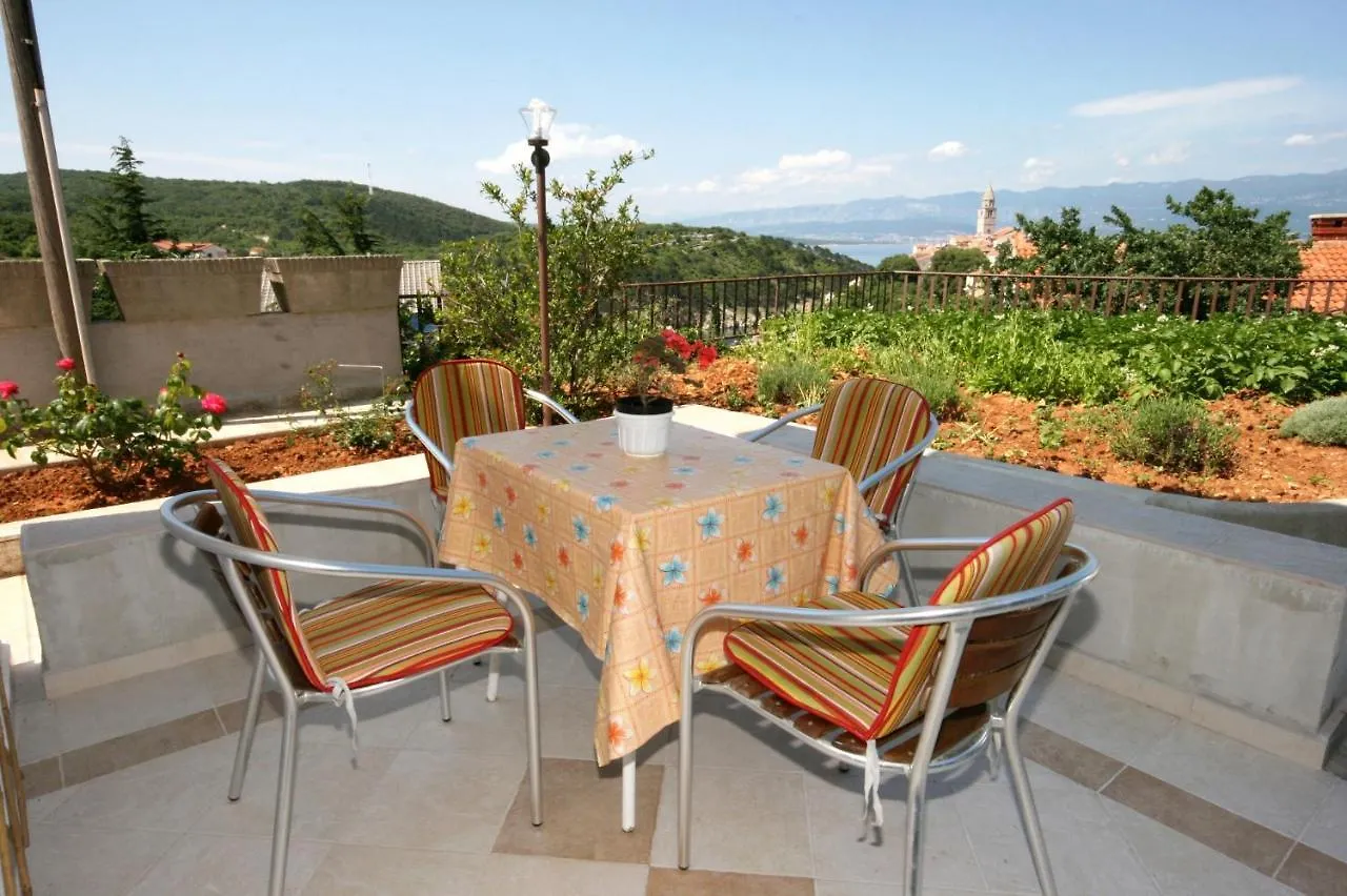Apartments With A Parking Space Vrbnik, Krk - 5392 Croatia